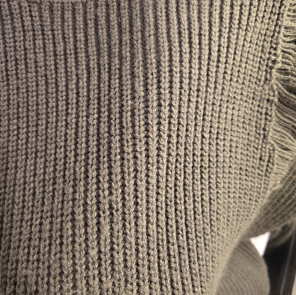 Ladies Long Split Sweater - Picture 9 of 9